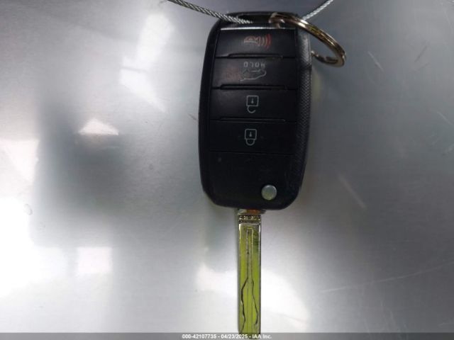 KNDJN2A20F7125887 KIA Soul