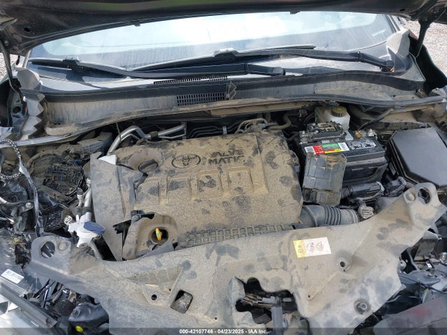 NMTKHMBX9NR142398 Toyota C-HR XLE