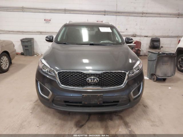 5XYPGDA50HG227092 KIA Sorento 3.3l Lx