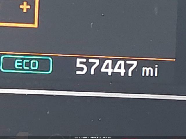 KNDCB3LC3L5423810 KIA NIRO LX