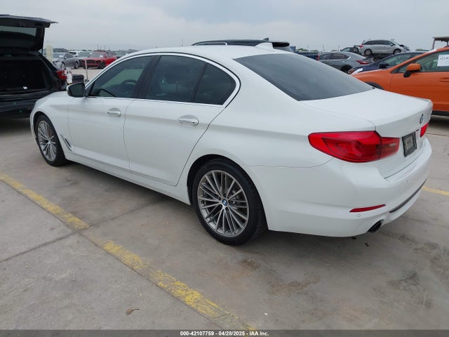 WBAJA5C54JWA39338 BMW 2018