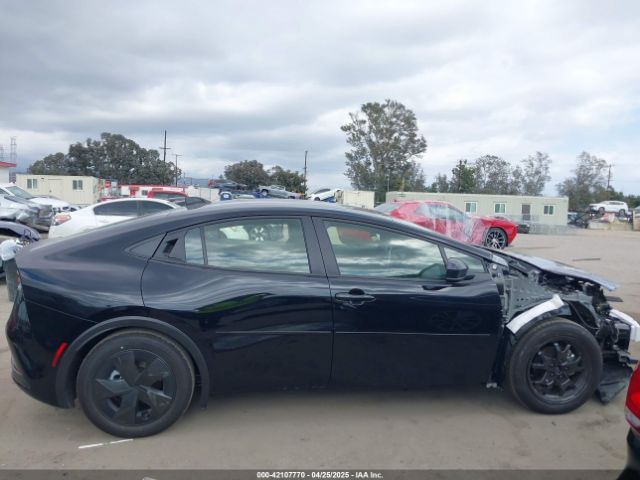 JTDACAAU2R3046380 Toyota Prius Le