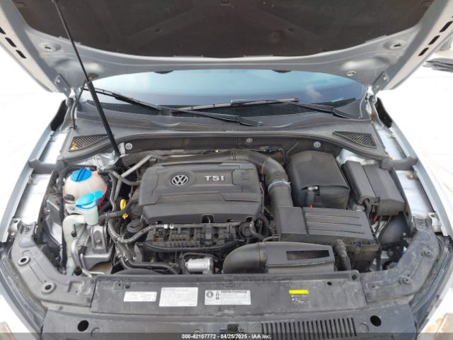 1VWAT7A31FC117751 Volkswagen Passat 1.8t Limited Edition