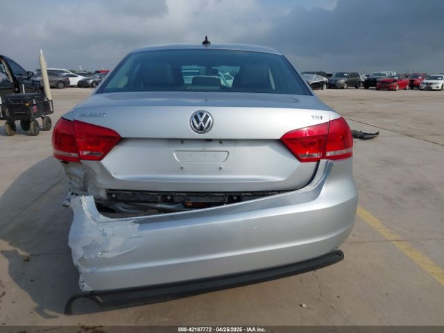 1VWAT7A31FC117751 Volkswagen Passat 1.8t Limited Edition