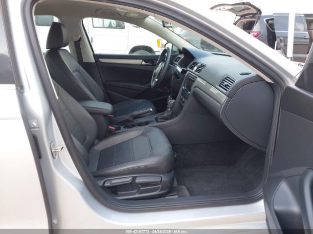 1VWAT7A31FC117751 Volkswagen Passat 1.8t Limited Edition