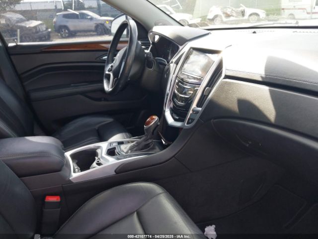 3GYFNEE34GS538273 Cadillac Srx Luxury Collection