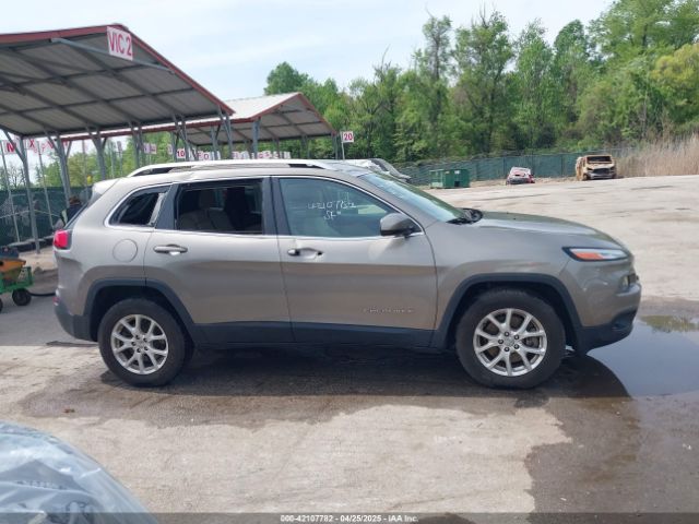 1C4PJMCS6GW242153 Jeep Cherokee Latitude