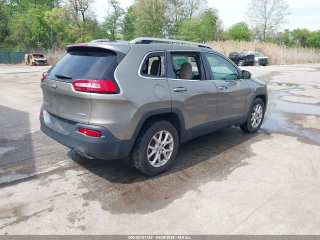 1C4PJMCS6GW242153 Jeep Cherokee Latitude