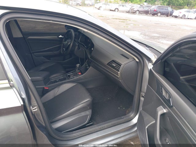 3VWE57BU3KM062523 Volkswagen Jetta 1.4t Sel