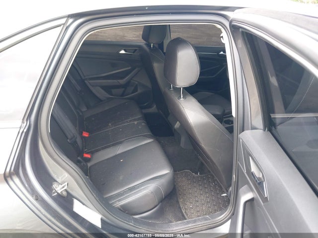 3VWE57BU3KM062523 Volkswagen Jetta 1.4t Sel