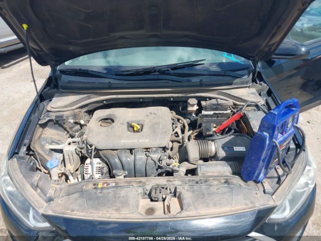 5NPD84LF4JH254946 Hyundai ELANTRA SEL