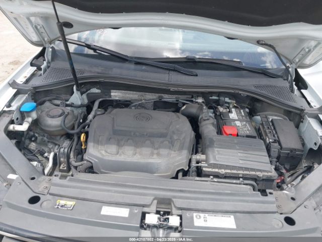 3VV3B7AX4JM188193 Volkswagen Tiguan 2.0t Se/2.0t Sel