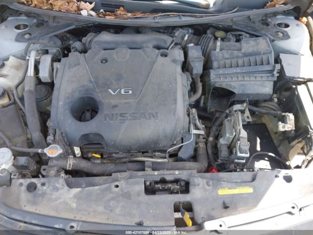1N4AA6AP0JC374758 Nissan Maxima 3.5 Sv