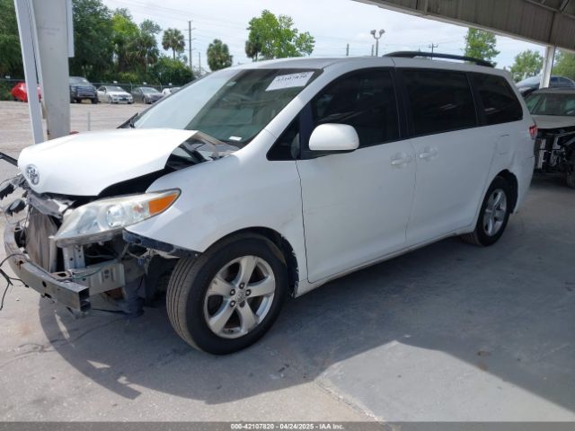 5TDKK3DC2ES513425 Toyota Sienna Le V6 8 Passenger