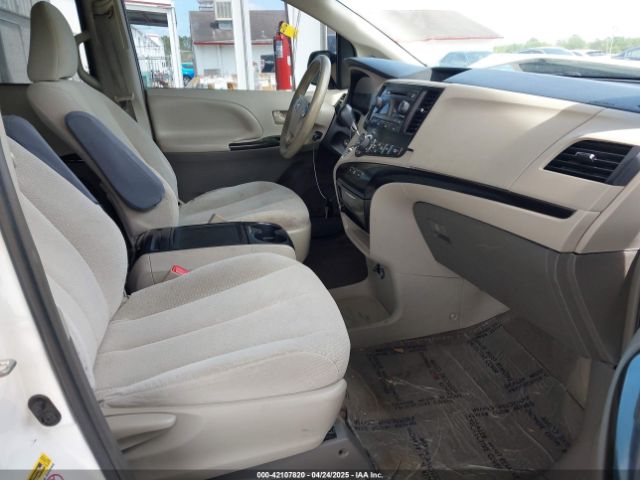 5TDKK3DC2ES513425 Toyota Sienna Le V6 8 Passenger