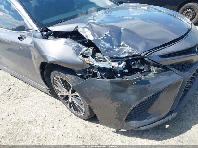 4T1B11HK9JU627528 Toyota CAMRY SE