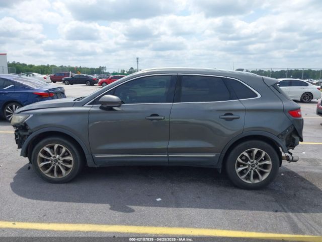 5LMCJ2C98HUL12189 Lincoln MKC SELECT