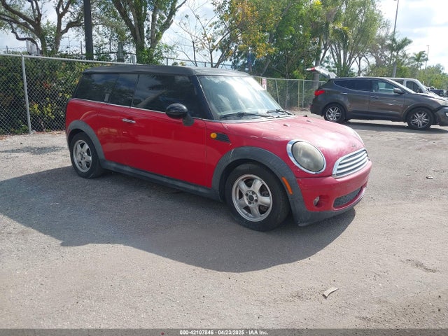 2009 MINI COOPER CLUBMAN WMWML335X9TX35532 Photo 0