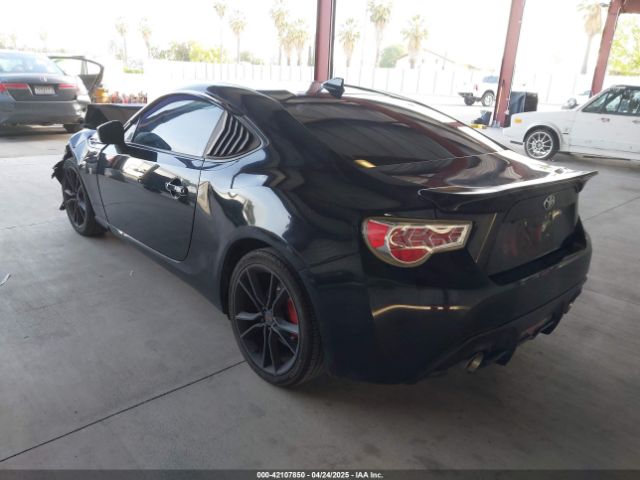 2017 TOYOTA 86 JF1ZNAA11H8704541 Photo 2