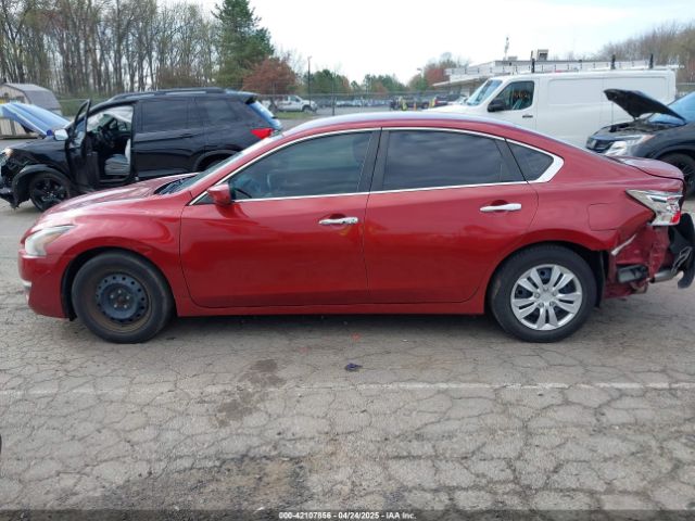 1N4AL3AP6EC135228 Nissan Altima 2.5 S