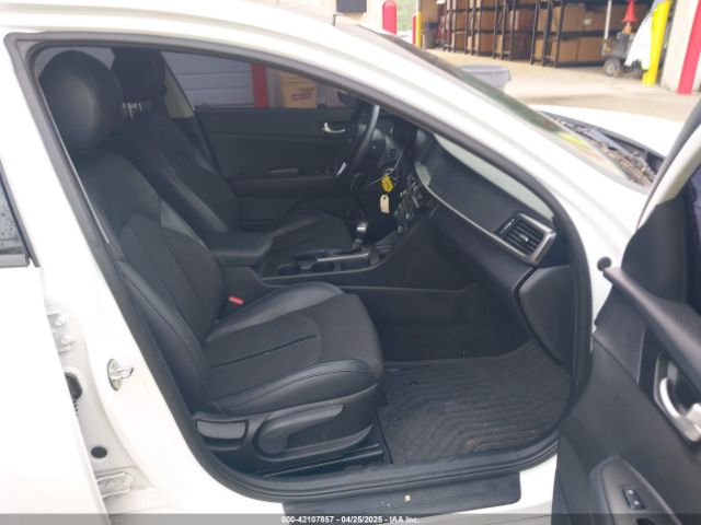 5XXGT4L3XJG246489 KIA Optima S