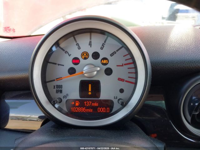 2010 MINI COOPER S WMWMF7C51ATX43277 Photo 6
