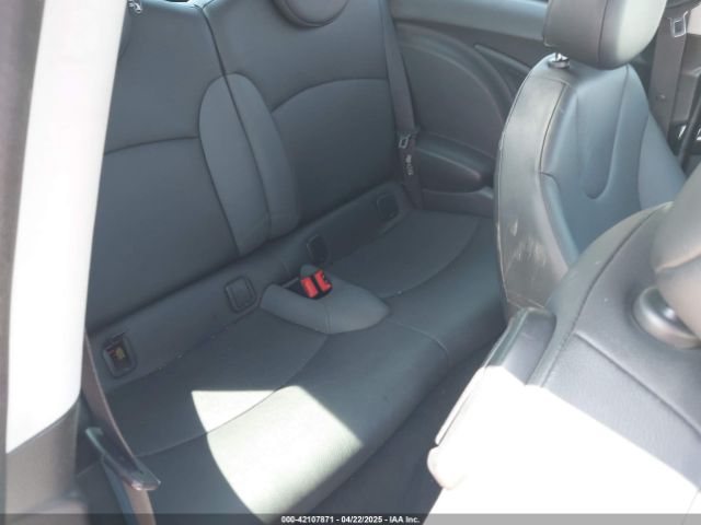 2010 MINI COOPER S WMWMF7C51ATX43277 Photo 7