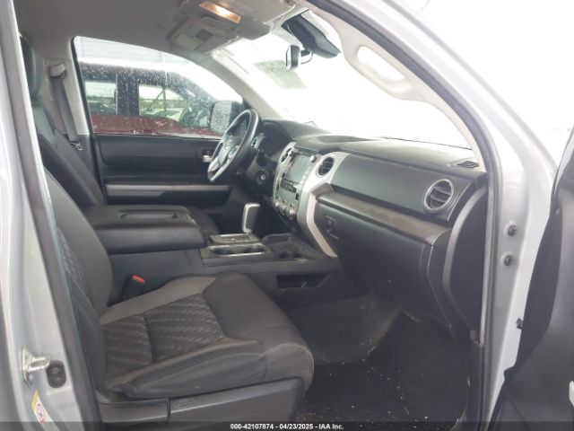 5TFUY5F12LX877897 Toyota Tundra Sr5