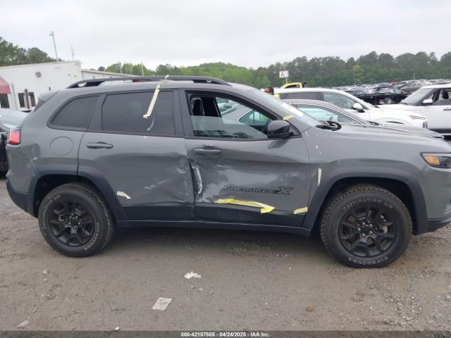 1C4PJMCX0ND555770 Jeep Cherokee X 4x4