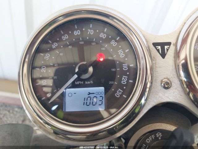 2018 TRIUMPH MOTORCYCLE BONNEVILLE SMTD40HL2JT846183 Photo 6