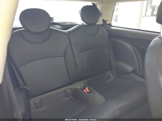 2012 MINI COOPER WMWSU3C59CT541943 Photo 7