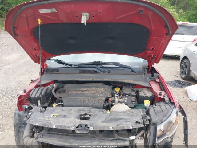 3C4NJCBB9JT461897 Jeep Compass Sun And Wheel Fwd