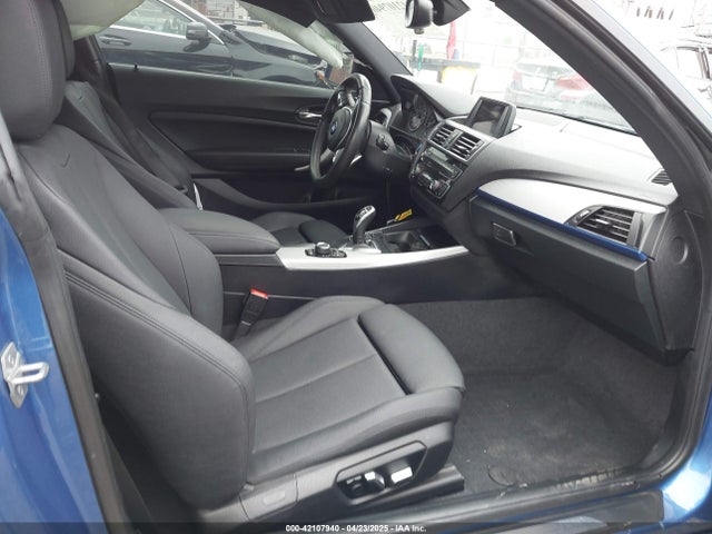 WBA2G1C34HV639395 BMW M240i