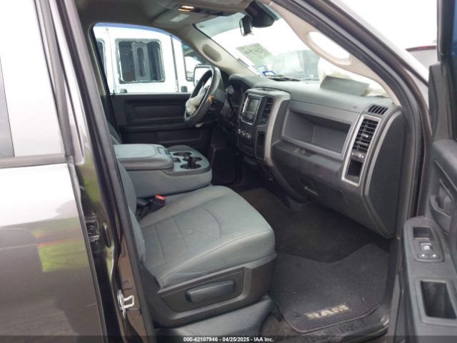 2015 RAM 1500 1C6RR6KT4FS742235 Photo 4