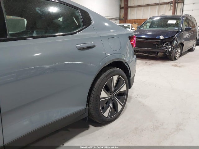 Polestar e400v26 2024 YSMFD3KA2RL227065 Image 21