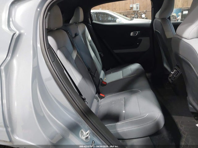 Polestar e400v26 2024 YSMFD3KA2RL227065 Image 8