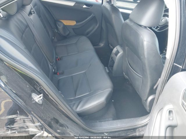 3VWDB7AJ4HM207959 Volkswagen Jetta 1.4t Se