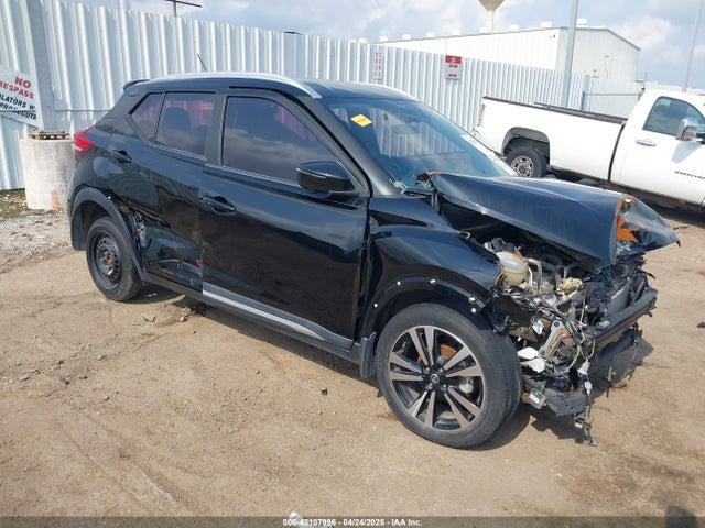 Nissan Kicks 2019 3N1CP5CU2KL528359 Image 1
