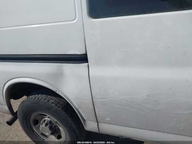 1GCWGFCA4E1212687 Chevrolet Express 2500 Work Van