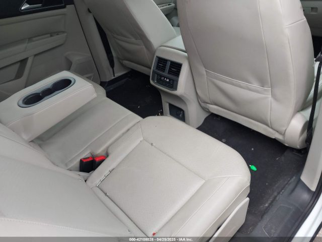 1V2XR2CA1KC512967 Volkswagen Atlas 3.6l V6 Se W/technology R-line