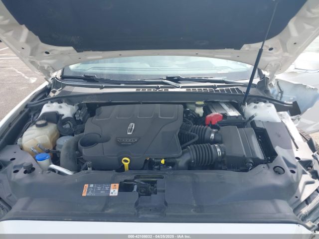 1LN6L9TP0H5611204 Lincoln Continental Select