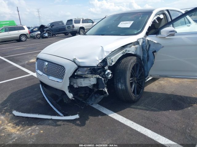 1LN6L9TP0H5611204 Lincoln Continental Select