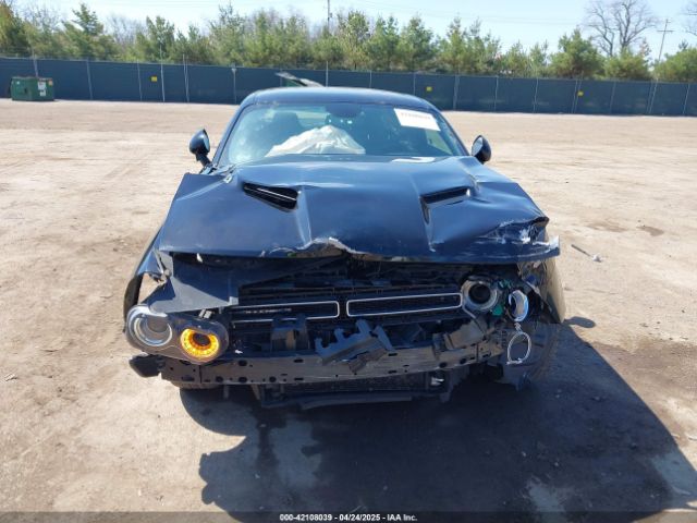 2C3CDZAG2HH550653 Dodge Challenger Sxt