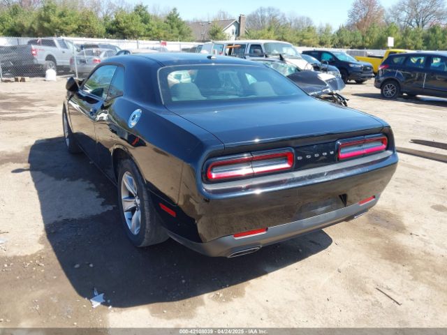 2C3CDZAG2HH550653 Dodge Challenger Sxt