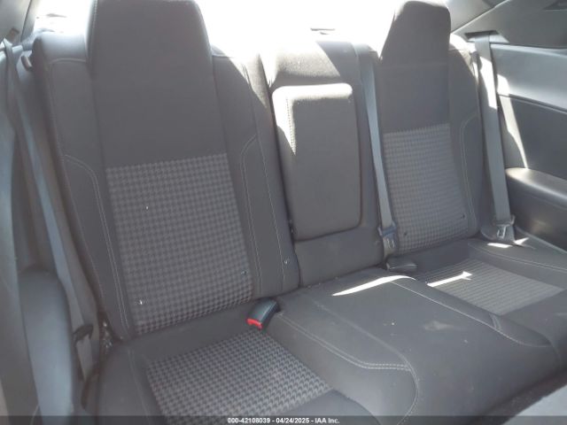 2C3CDZAG2HH550653 Dodge Challenger Sxt