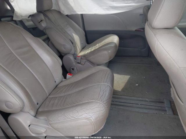 5TDYK3DC4ES463315 Toyota Sienna Xle V6 8 Passenger