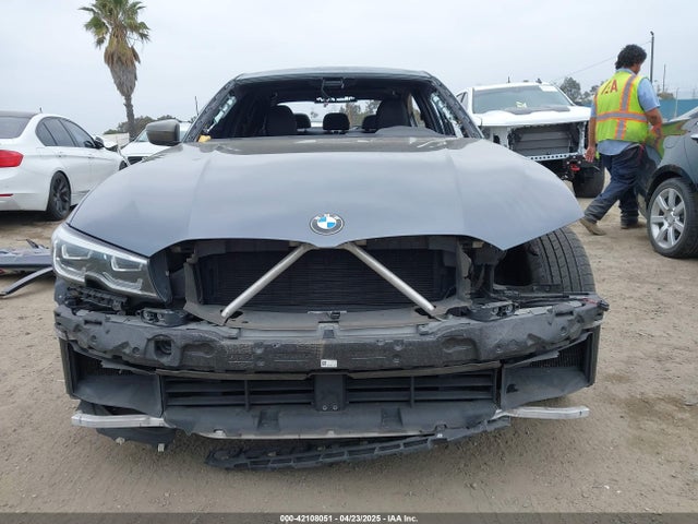 WBA5U7C08LFH04303 BMW 3 Series M340i