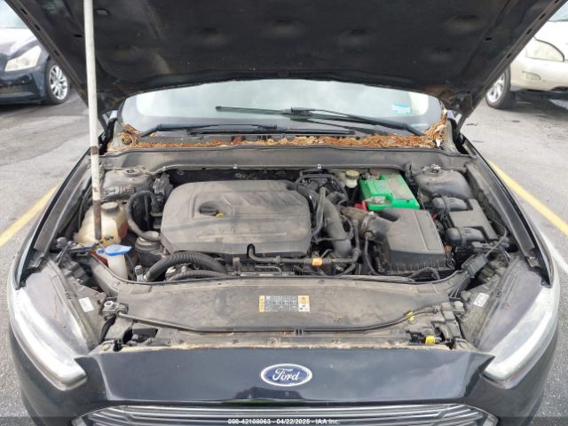 3FA6P0HD5ER182028 Ford FUSION SE