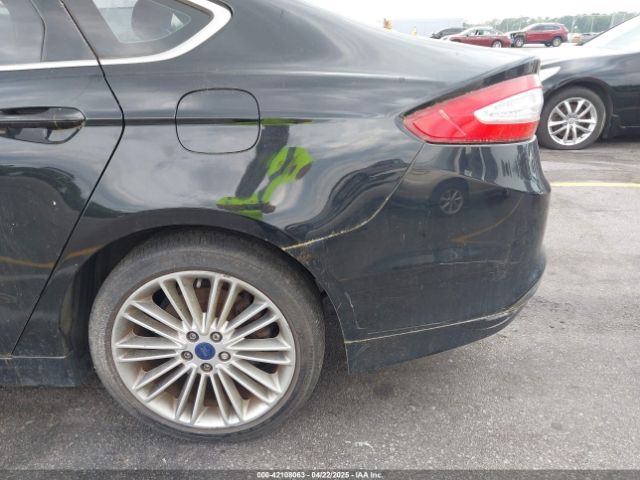 3FA6P0HD5ER182028 Ford FUSION SE