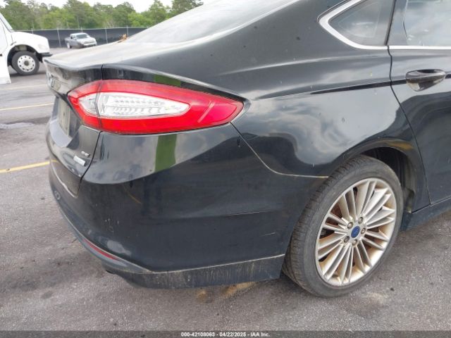 3FA6P0HD5ER182028 Ford FUSION SE